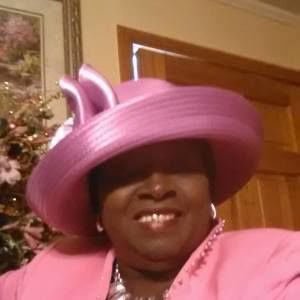 Meet your Posher, Mae